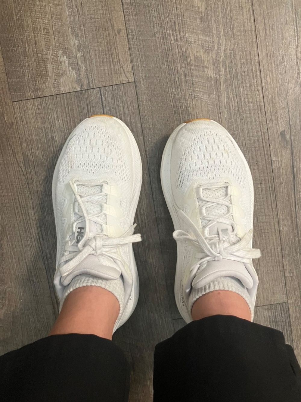 Women’s HOKAS Kawana White Sneakers Size 6/6.5B - Picture 3 of 10